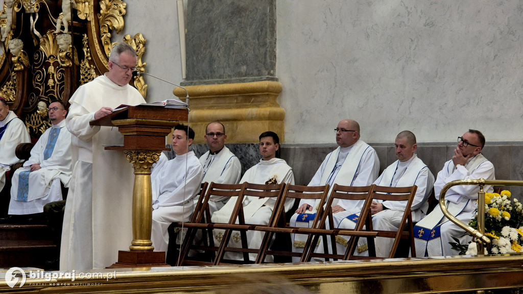 Maryja - Matka nadziei: Maturzyści z Biłgoraja i regionu na Jasnej Górze