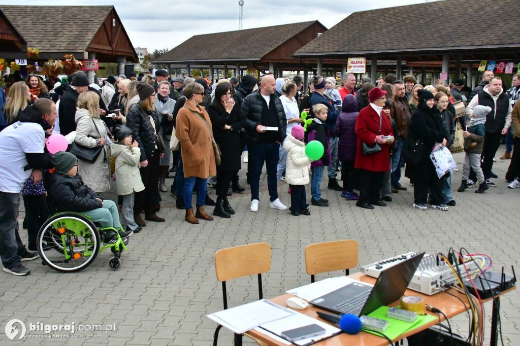 Za nami Dzień Jesiennego Liścia. Dobro rozlało się na miejskim targu