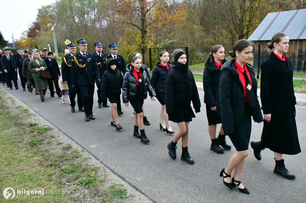 Jest radość w OSP Pisklaki. Jednostka ma nowy bojowy wóz