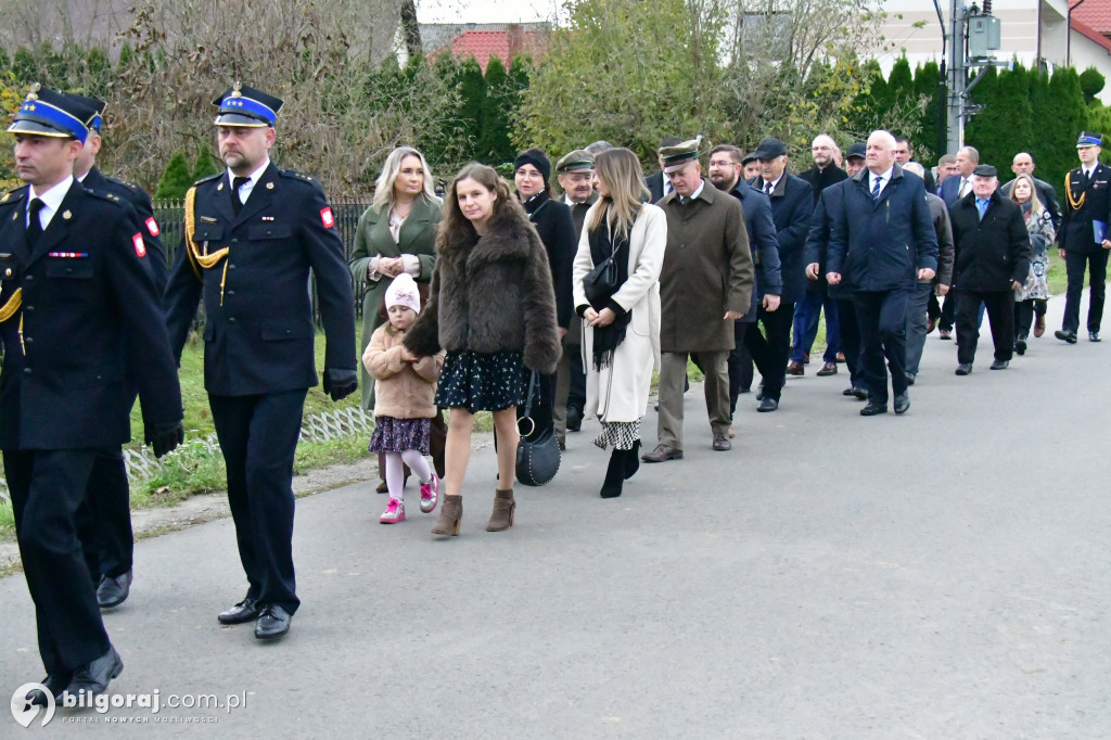 Jest radość w OSP Pisklaki. Jednostka ma nowy bojowy wóz