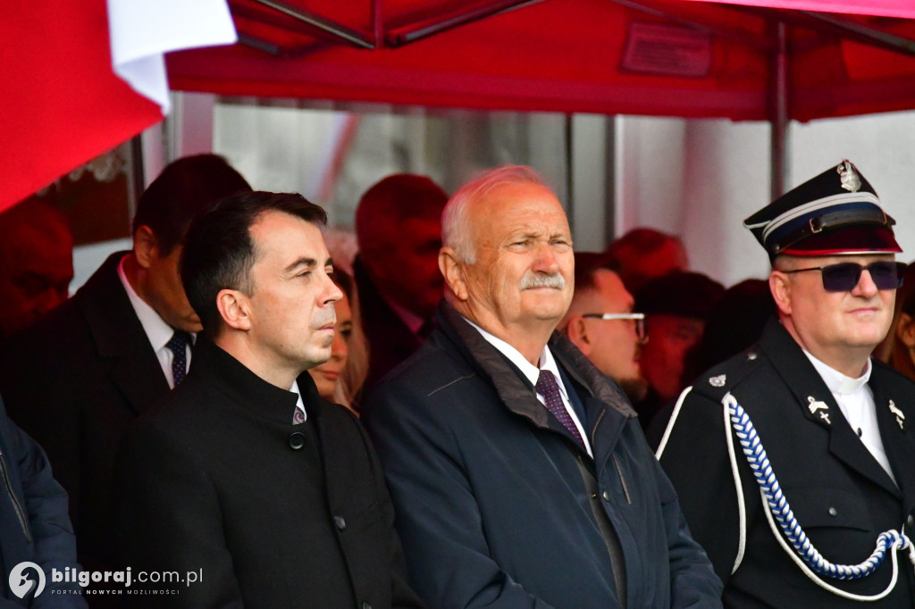 Jest radość w OSP Pisklaki. Jednostka ma nowy bojowy wóz