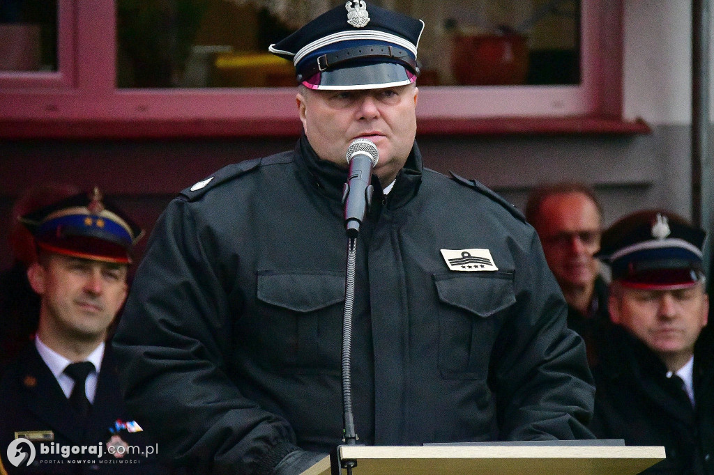 Jest radość w OSP Pisklaki. Jednostka ma nowy bojowy wóz