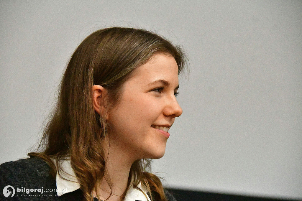 Aktorka uczyła czytać publicznie Pismo Święte