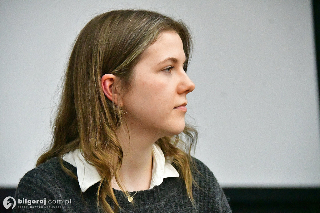 Aktorka uczyła czytać publicznie Pismo Święte