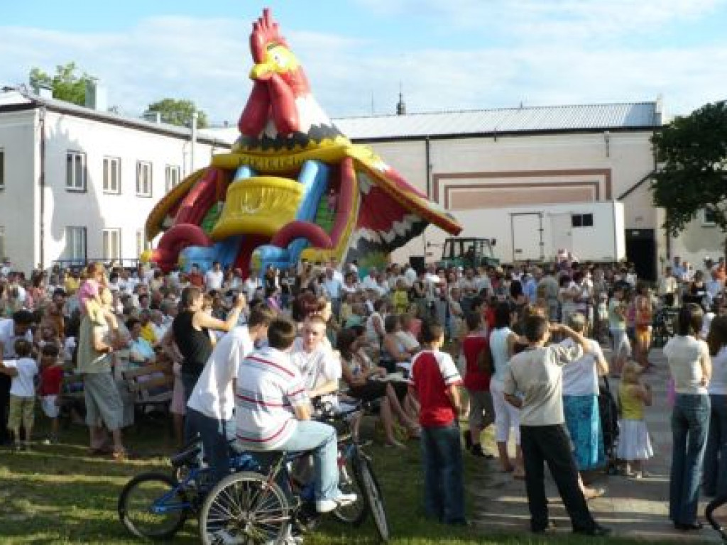 KONCERT WAKACYJNY