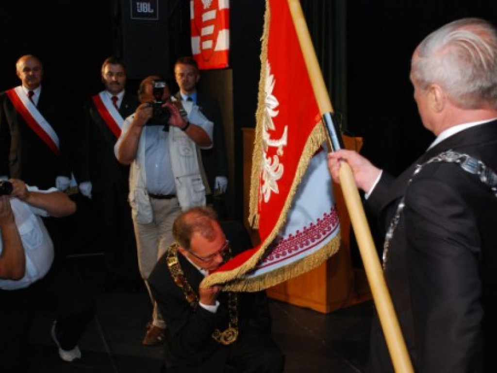 1578 – 2008