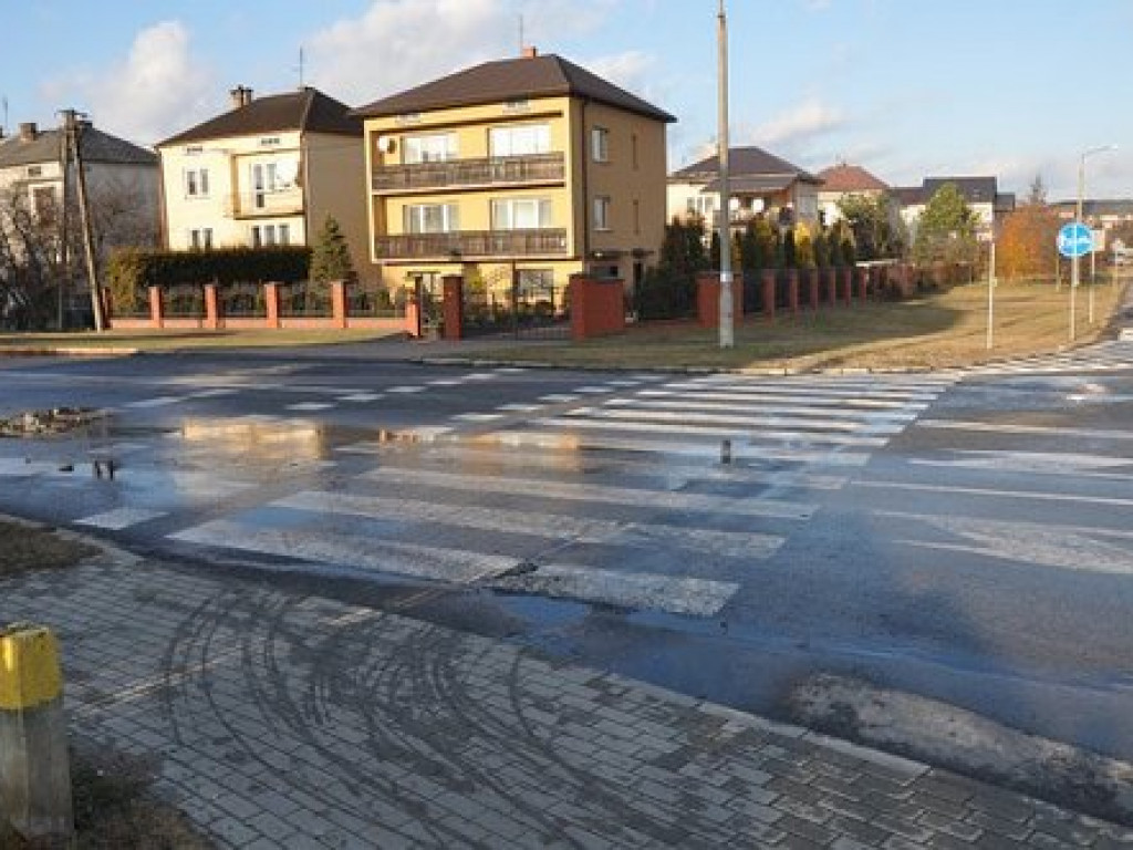 Zmiana organizacji ruchu rowerowego przy ul. Poniatowskiego (na odcinku od ul. Harcerskiej do ul. Cichej)