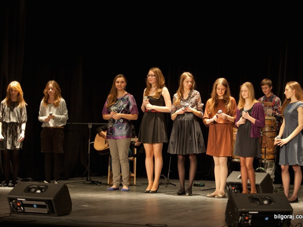 BIŁGORAJ: Koncert kolęd i piosenek świątecznych