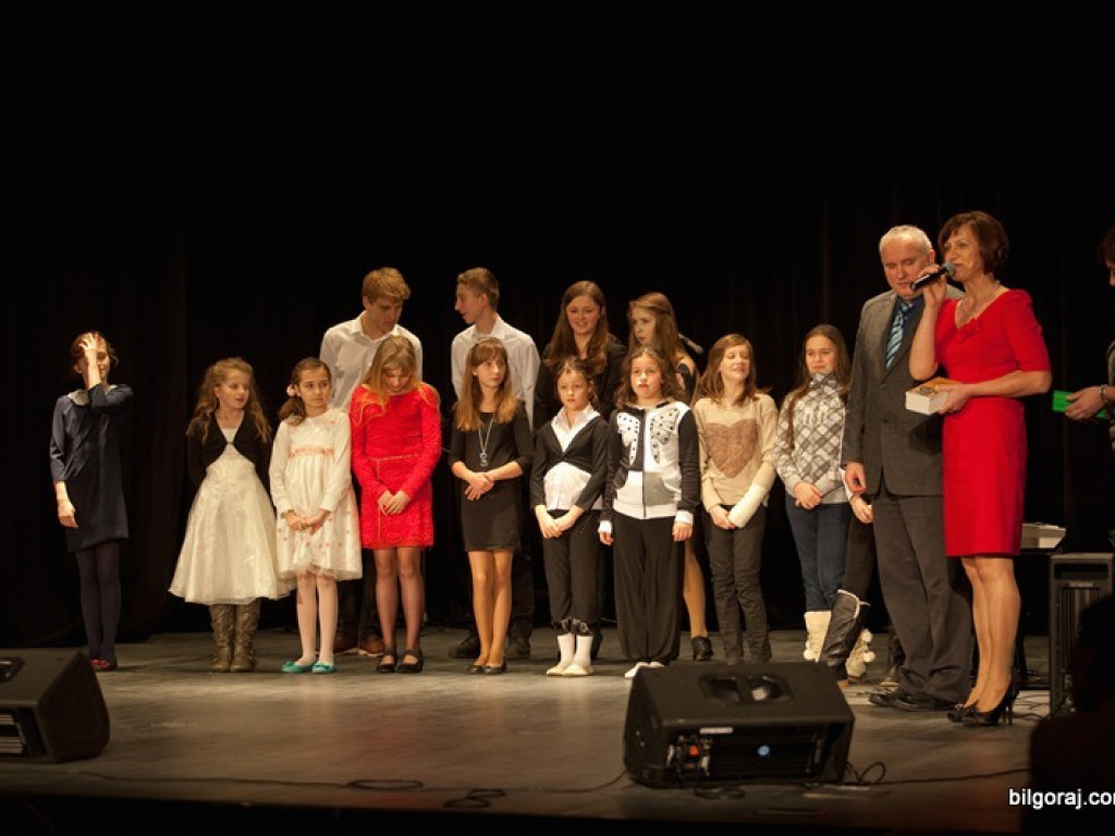 BIŁGORAJ: Koncert kolęd i piosenek świątecznych