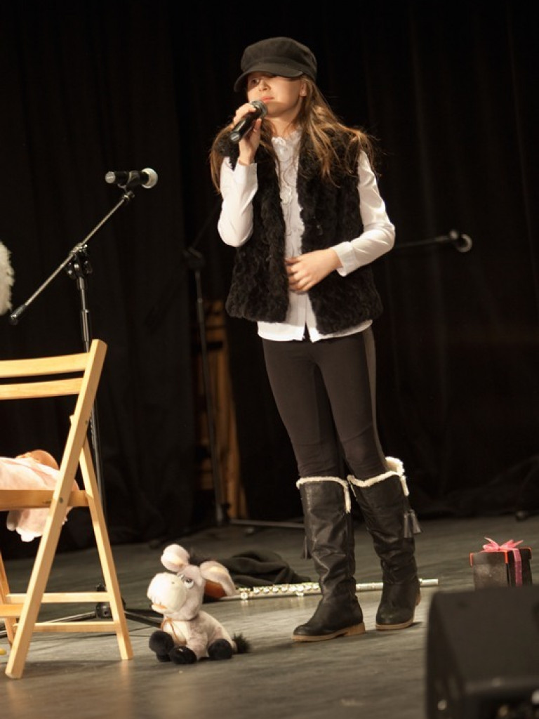 BIŁGORAJ: Koncert kolęd i piosenek świątecznych