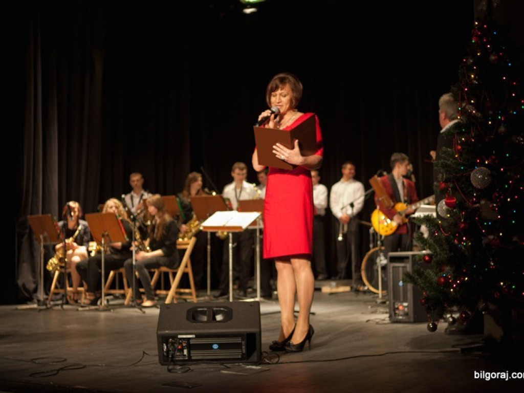 BIŁGORAJ: Koncert kolęd i piosenek świątecznych