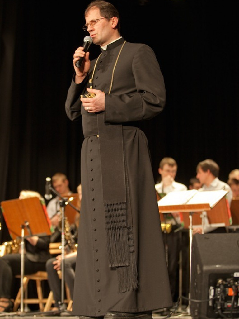 BIŁGORAJ: Koncert kolęd i piosenek świątecznych