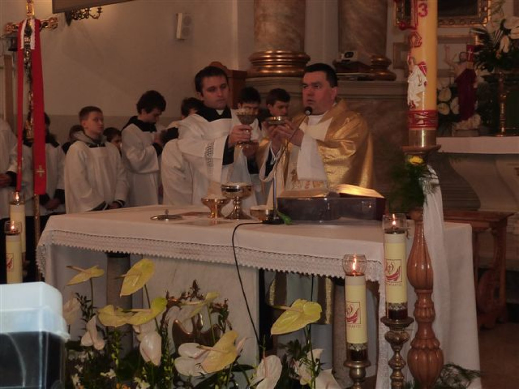 Chrystus Zmartwychwstał. Prawdziwie Zmartwychwstał