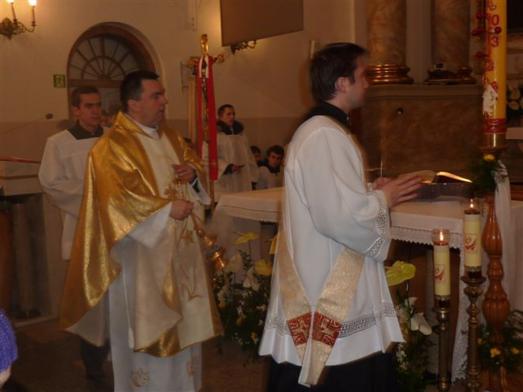 Chrystus Zmartwychwstał. Prawdziwie Zmartwychwstał