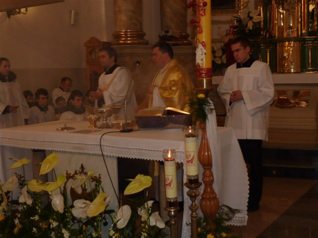 Chrystus Zmartwychwstał. Prawdziwie Zmartwychwstał