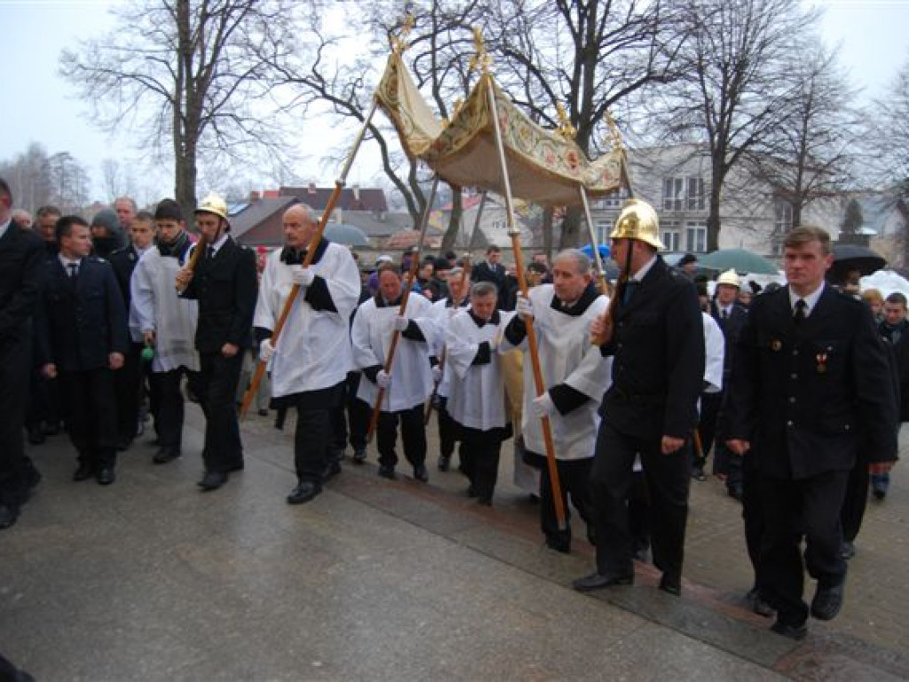 Chrystus Zmartwychwstał. Prawdziwie Zmartwychwstał