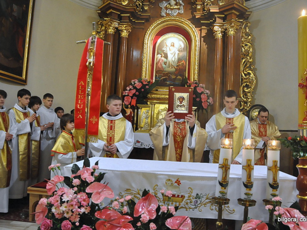 Chrystus Zmartwychwstał. Prawdziwie Zmartwychwstał