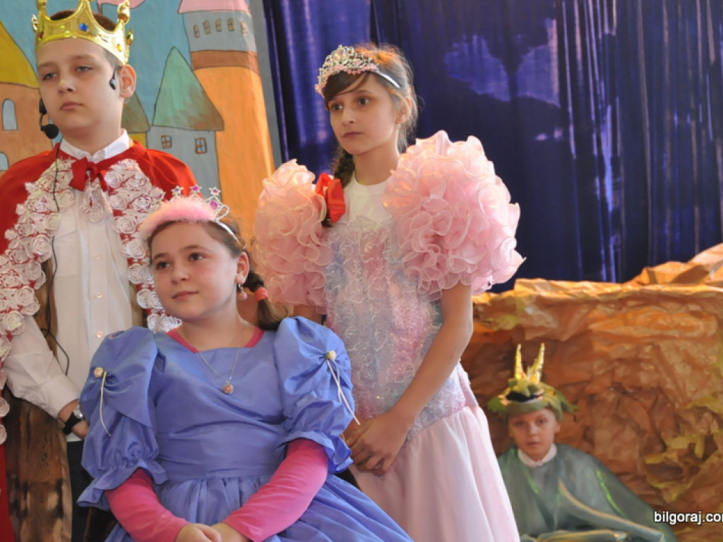 Szkolne teatry prezentowały się w Smólsku