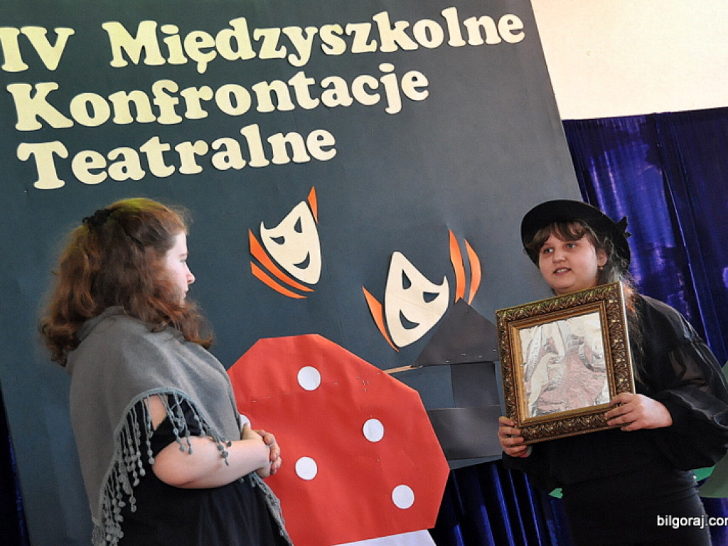 Szkolne teatry prezentowały się w Smólsku
