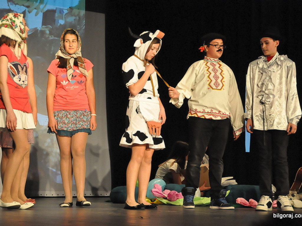 Biłgorajskie teatry zwycięzcami w I Międzynarodowym Dziecięcym Festiwalu Teatralnym w Języku Rosyjskim