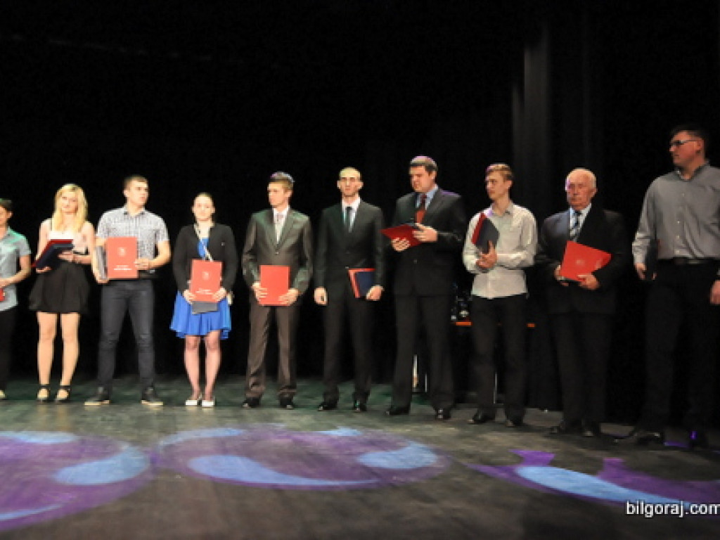 Burmistrz nagrodził najlepszych sportowców i działaczy kultury