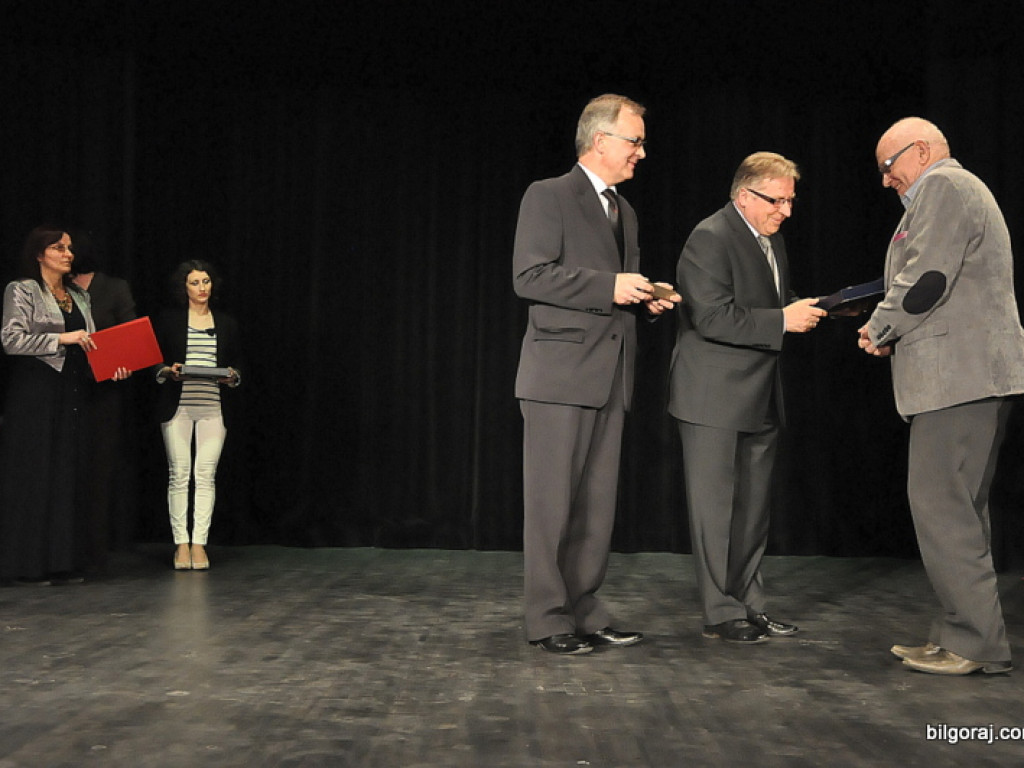 Burmistrz nagrodził najlepszych sportowców i działaczy kultury