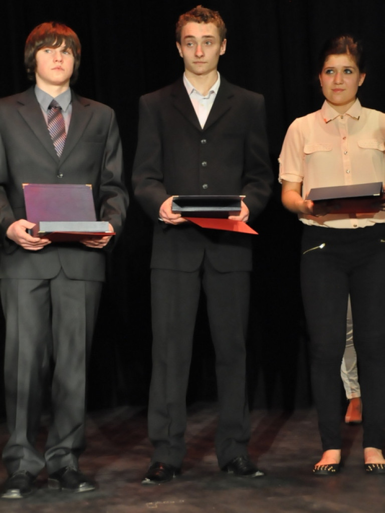 Burmistrz nagrodził najlepszych sportowców i działaczy kultury