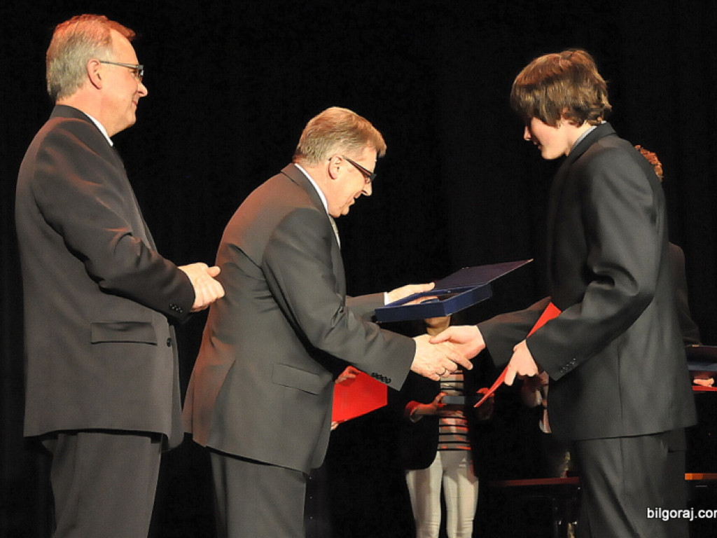 Burmistrz nagrodził najlepszych sportowców i działaczy kultury