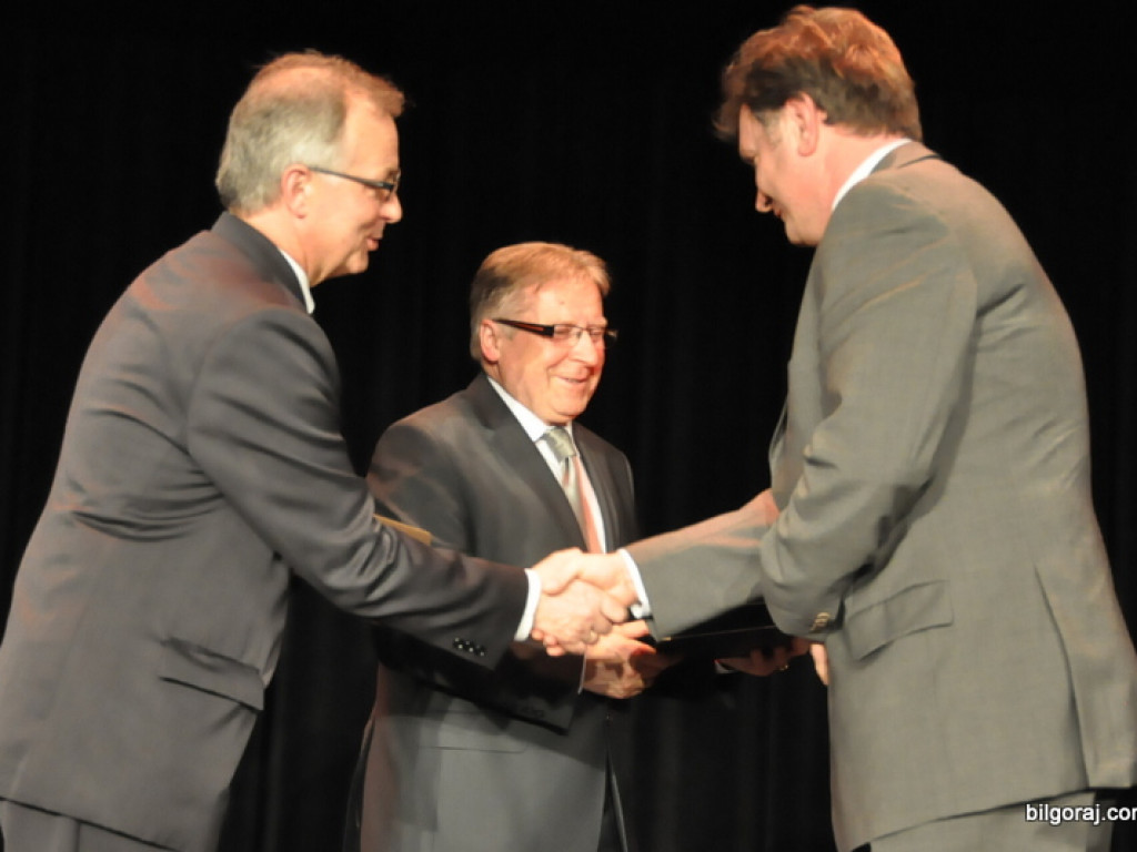 Burmistrz nagrodził najlepszych sportowców i działaczy kultury