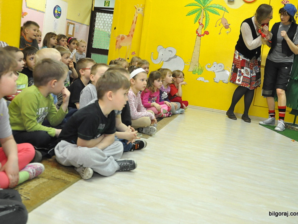 Jaś i Małgosia, czyli rodzice i nauczyciele dzieciom (FOTO)