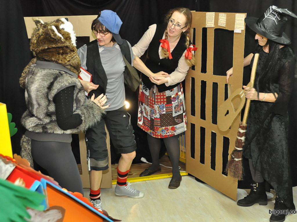 Jaś i Małgosia, czyli rodzice i nauczyciele dzieciom (FOTO)