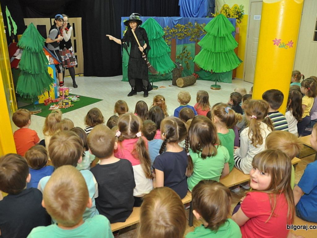 Jaś i Małgosia, czyli rodzice i nauczyciele dzieciom (FOTO)