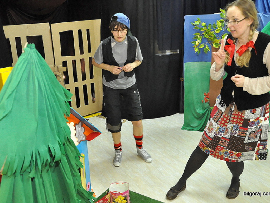 Jaś i Małgosia, czyli rodzice i nauczyciele dzieciom (FOTO)