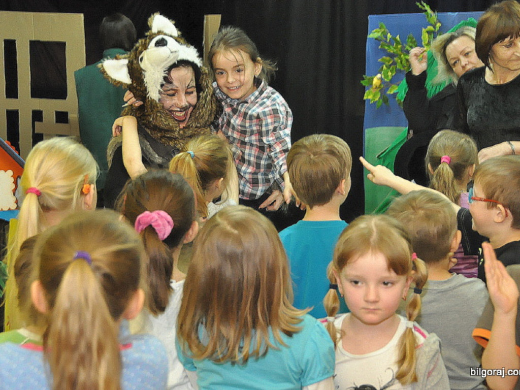 Jaś i Małgosia, czyli rodzice i nauczyciele dzieciom (FOTO)