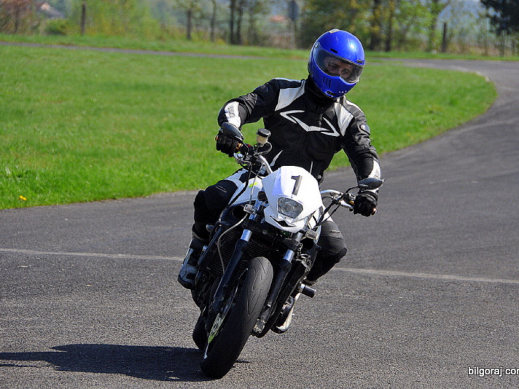 Biłgoraj Moto Majówka 2013: Zientarski i wyścigi motocyklowe (FOTO, VIDEO, WYNIKI)