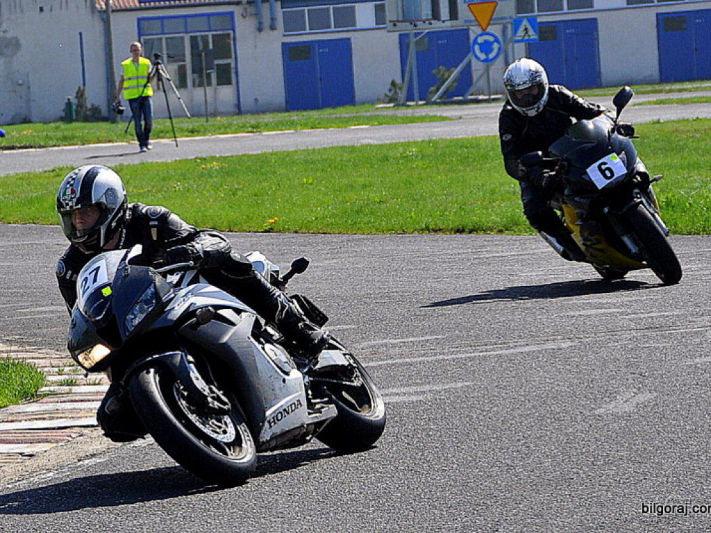 Biłgoraj Moto Majówka 2013: Zientarski i wyścigi motocyklowe (FOTO, VIDEO, WYNIKI)