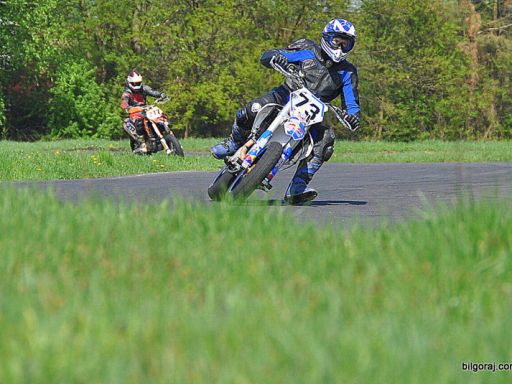 Biłgoraj Moto Majówka 2013: Zientarski i wyścigi motocyklowe (FOTO, VIDEO, WYNIKI)