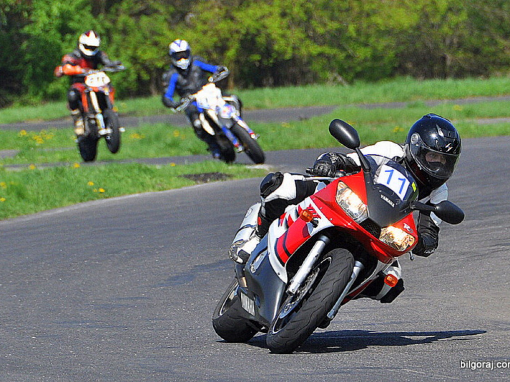 Biłgoraj Moto Majówka 2013: Zientarski i wyścigi motocyklowe (FOTO, VIDEO, WYNIKI)
