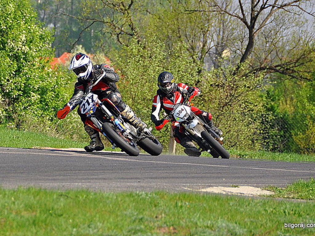 Biłgoraj Moto Majówka 2013: Zientarski i wyścigi motocyklowe (FOTO, VIDEO, WYNIKI)