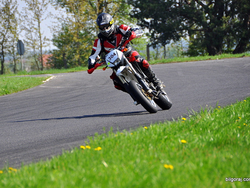 Biłgoraj Moto Majówka 2013: Zientarski i wyścigi motocyklowe (FOTO, VIDEO, WYNIKI)