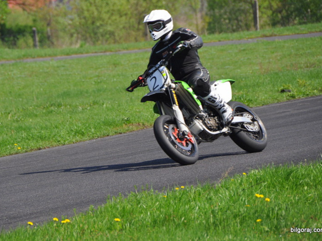 Biłgoraj Moto Majówka 2013: Zientarski i wyścigi motocyklowe (FOTO, VIDEO, WYNIKI)