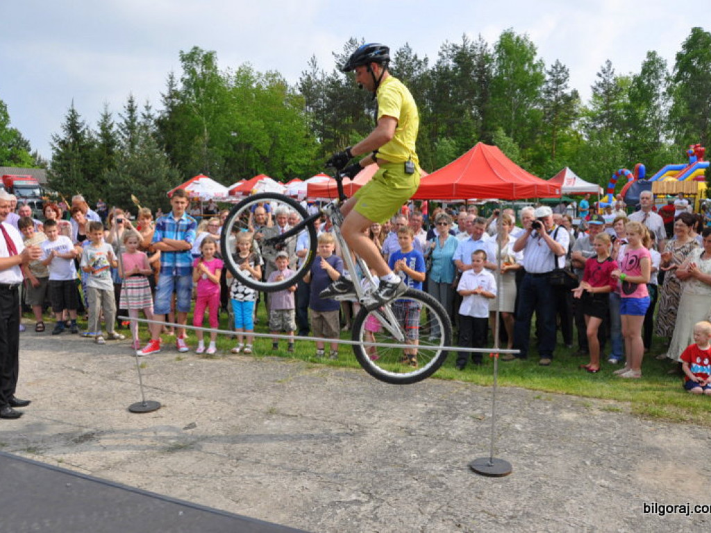Biszcza - Żary: Powiatowe Święto Ludowe