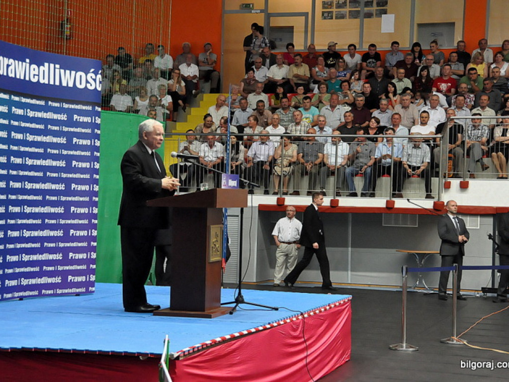 Kaczyński w Biłgoraju: Jest alternatywa dla tego rządu. To PiS! (FOTO, VIDEO)