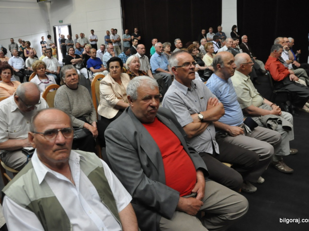 Kaczyński w Biłgoraju: Jest alternatywa dla tego rządu. To PiS! (FOTO, VIDEO)