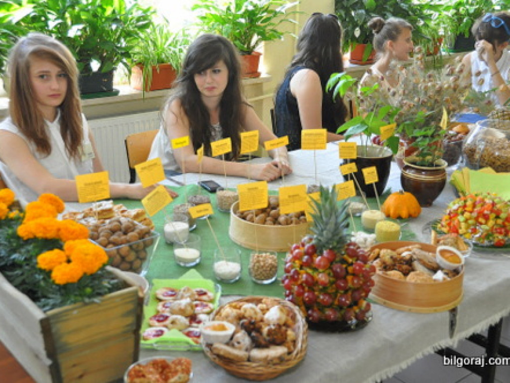 Król, ciekły azot, zdrowe jedzenie i nauka...