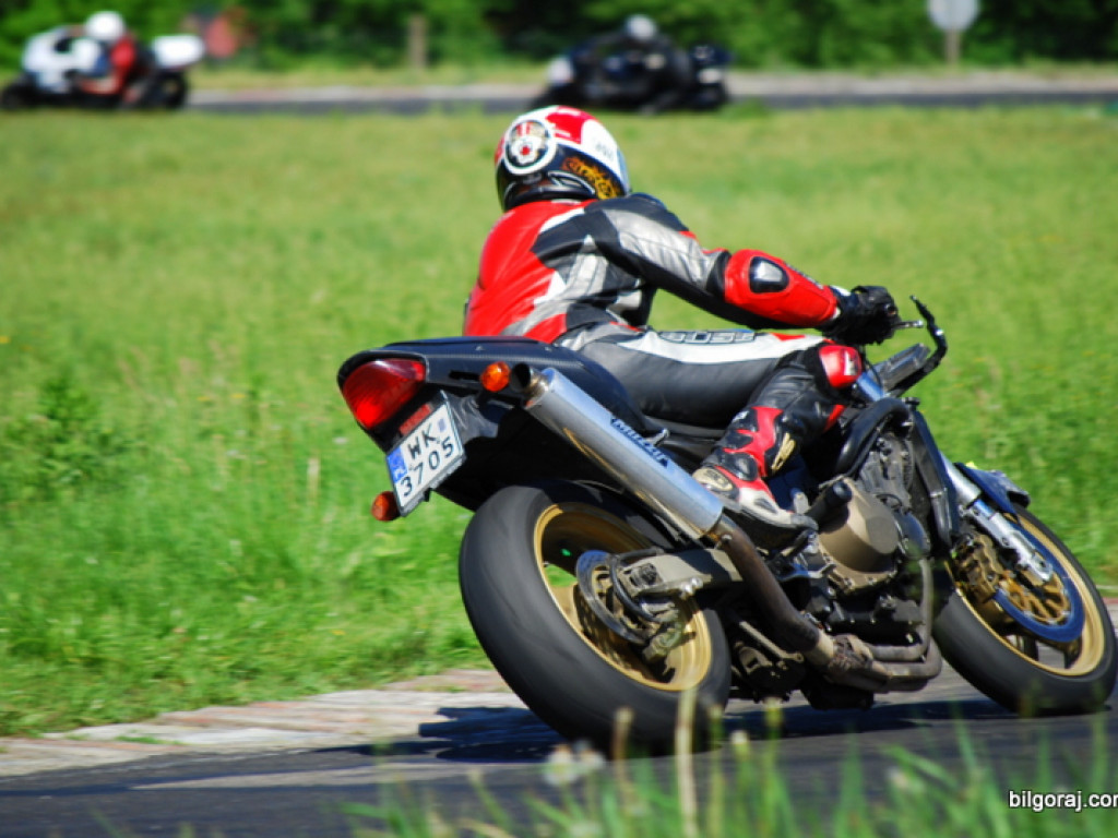 Zawody motocyklowe (FOTO, WYNIKI)