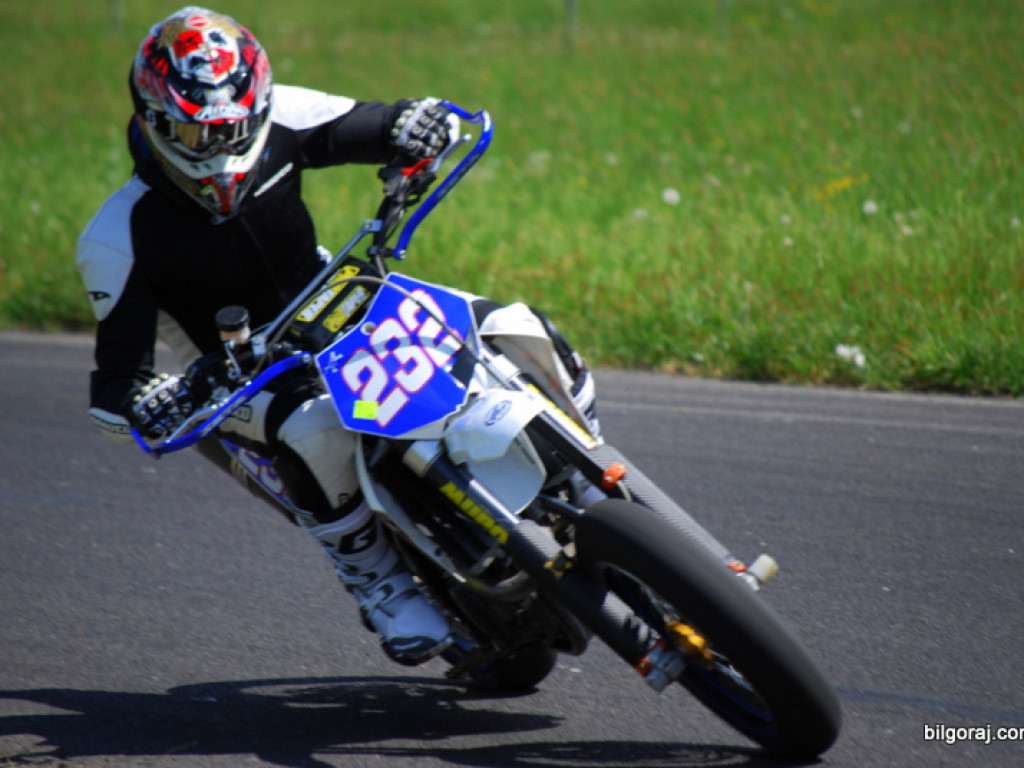 Zawody motocyklowe (FOTO, WYNIKI)