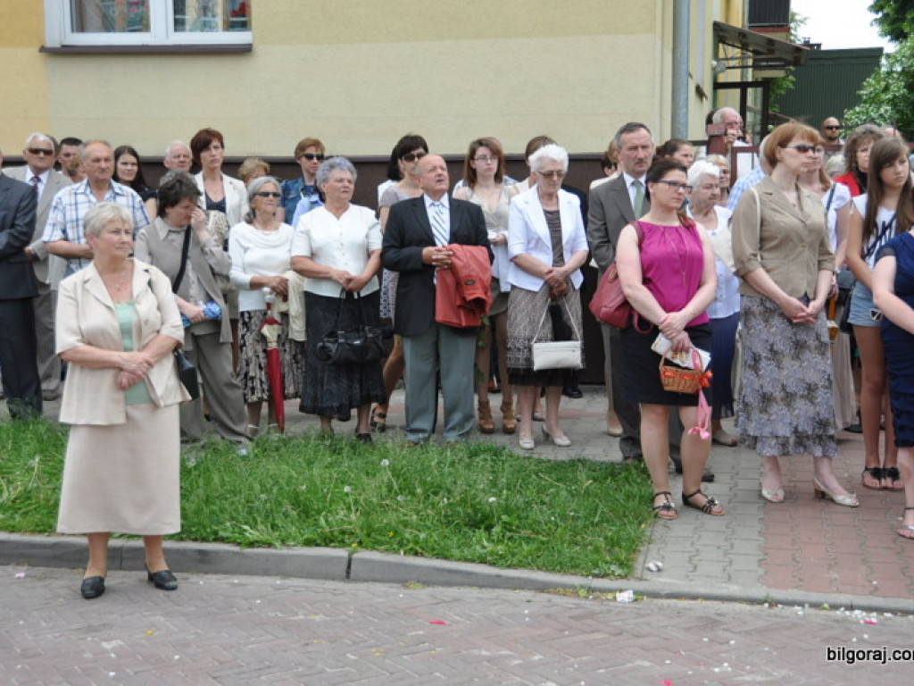 Biłgorajanie manifestują swą wiarę. Tysiące ludzi na procesjach Bożego Ciała (FOTO, VIDEO)