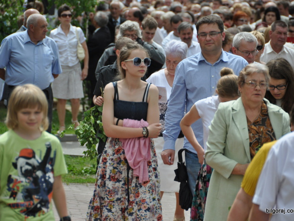 Biłgorajanie manifestują swą wiarę. Tysiące ludzi na procesjach Bożego Ciała (FOTO, VIDEO)