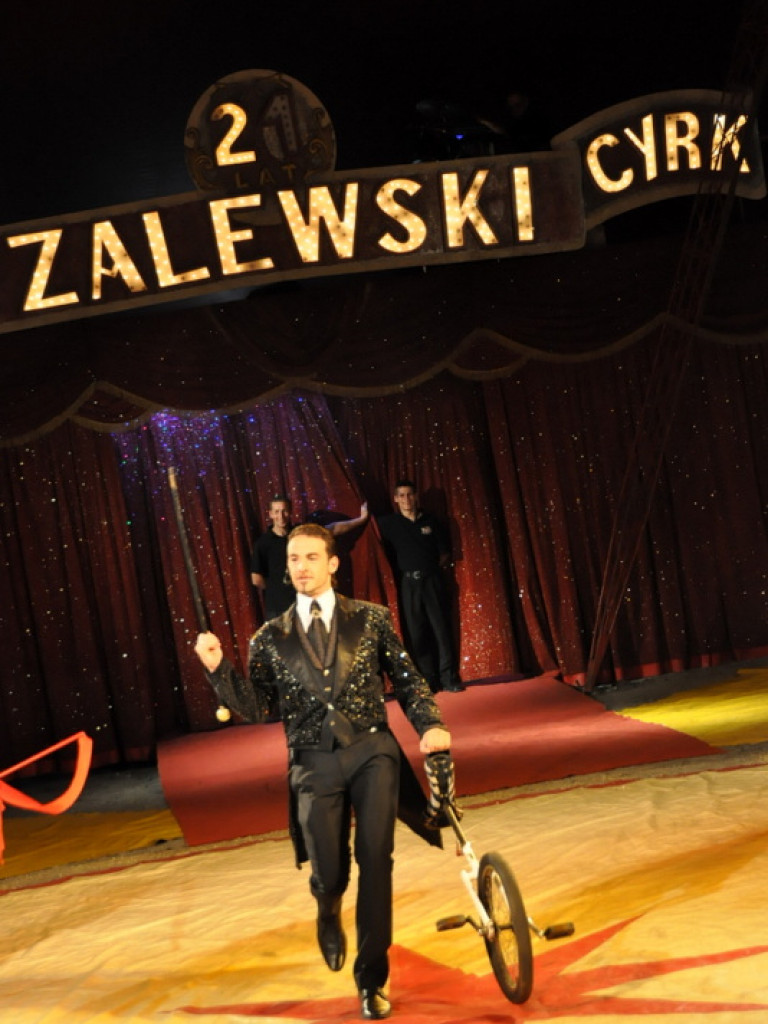 Cyrk Zalewski w Bilgoraju (FOTO)